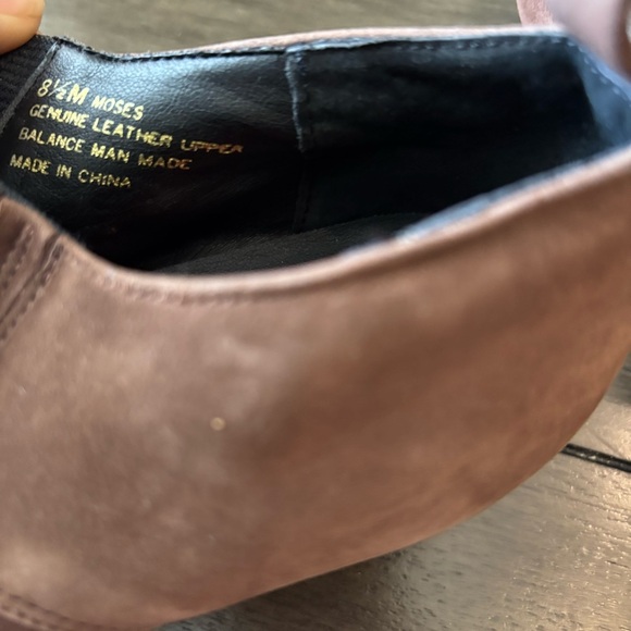 Vintage BP women  Dark Brown Suede Boots - Picture 7 of 9